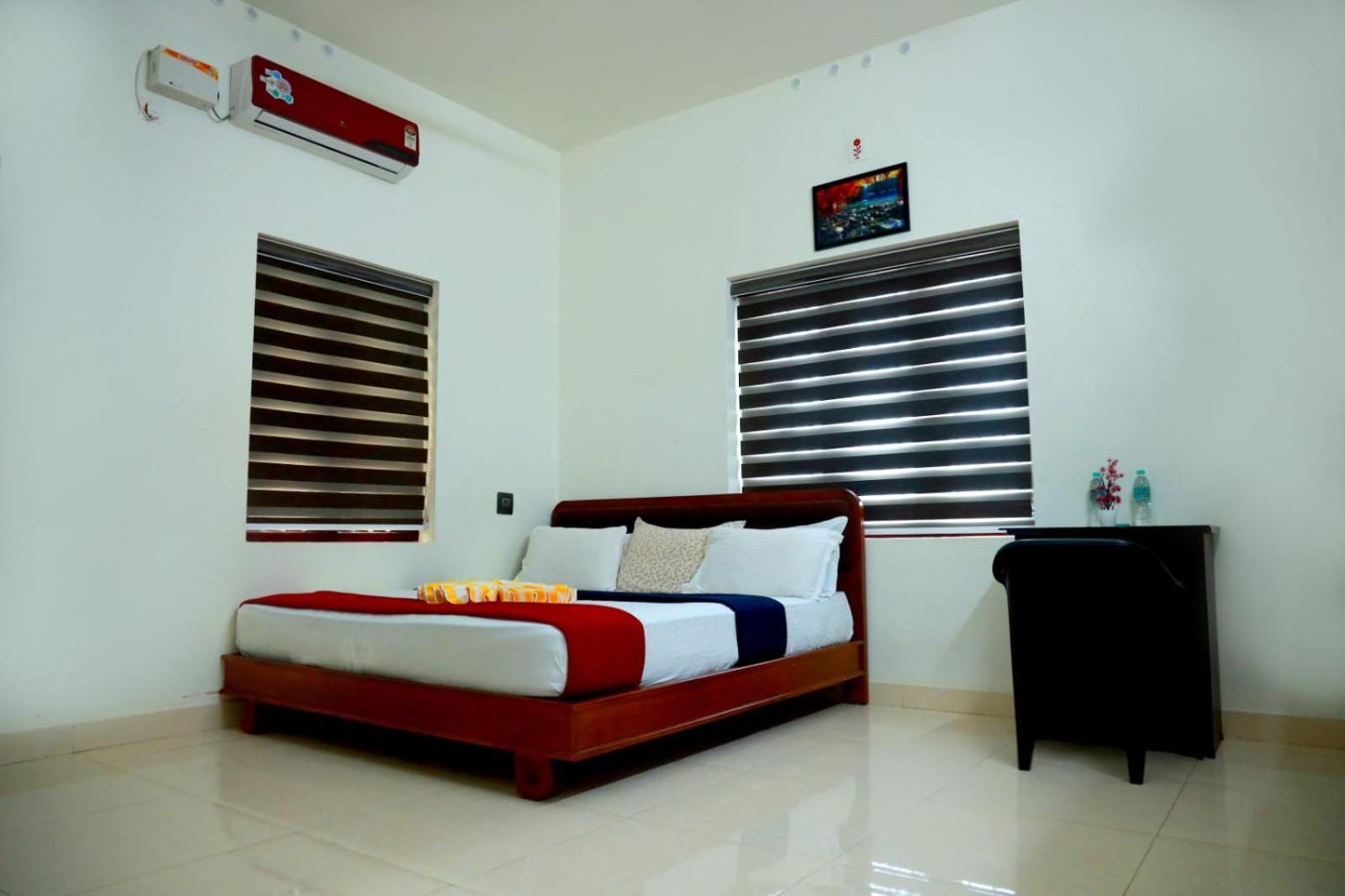 Athirappilly Ambady Resort Bagian luar foto